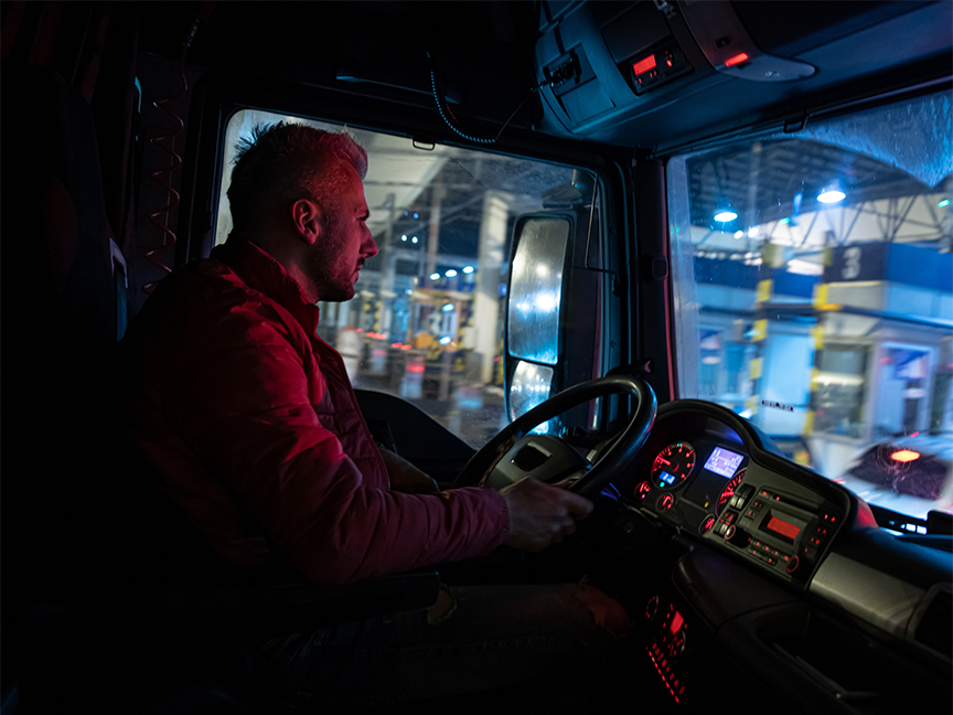 Truck-Driver Pay Rose 11% Amid Strong Freight Demand Last Year